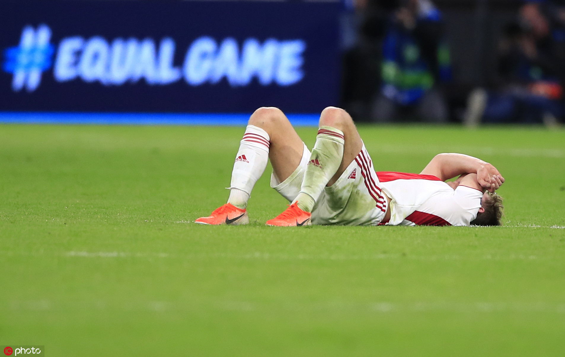 易胜博体育-阿姆斯特丹阿贾克斯客场失利，遭受打击