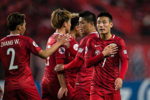 易胜博体育官方网站-恒大主场不敌对手，积分榜排名下滑