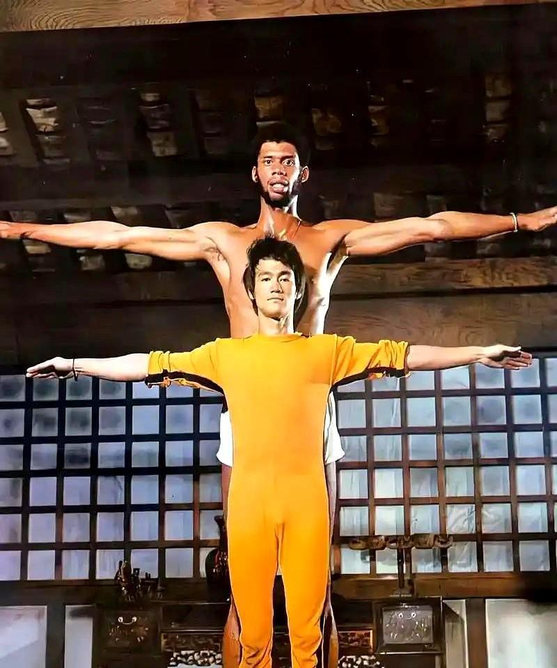 脚下功夫：柔道选手技惊四座