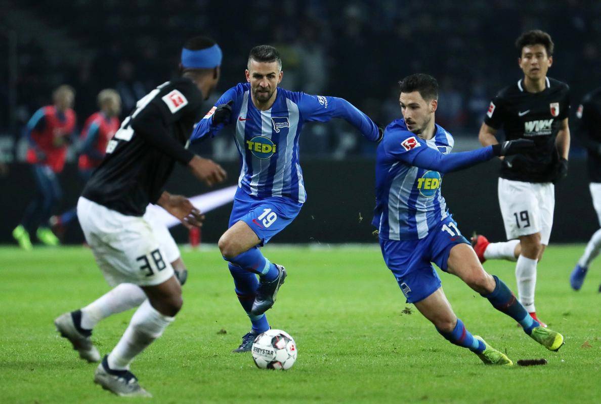 易胜博体育官方网站-柏林赫塔球员表现可圈可点，助球队再次获胜