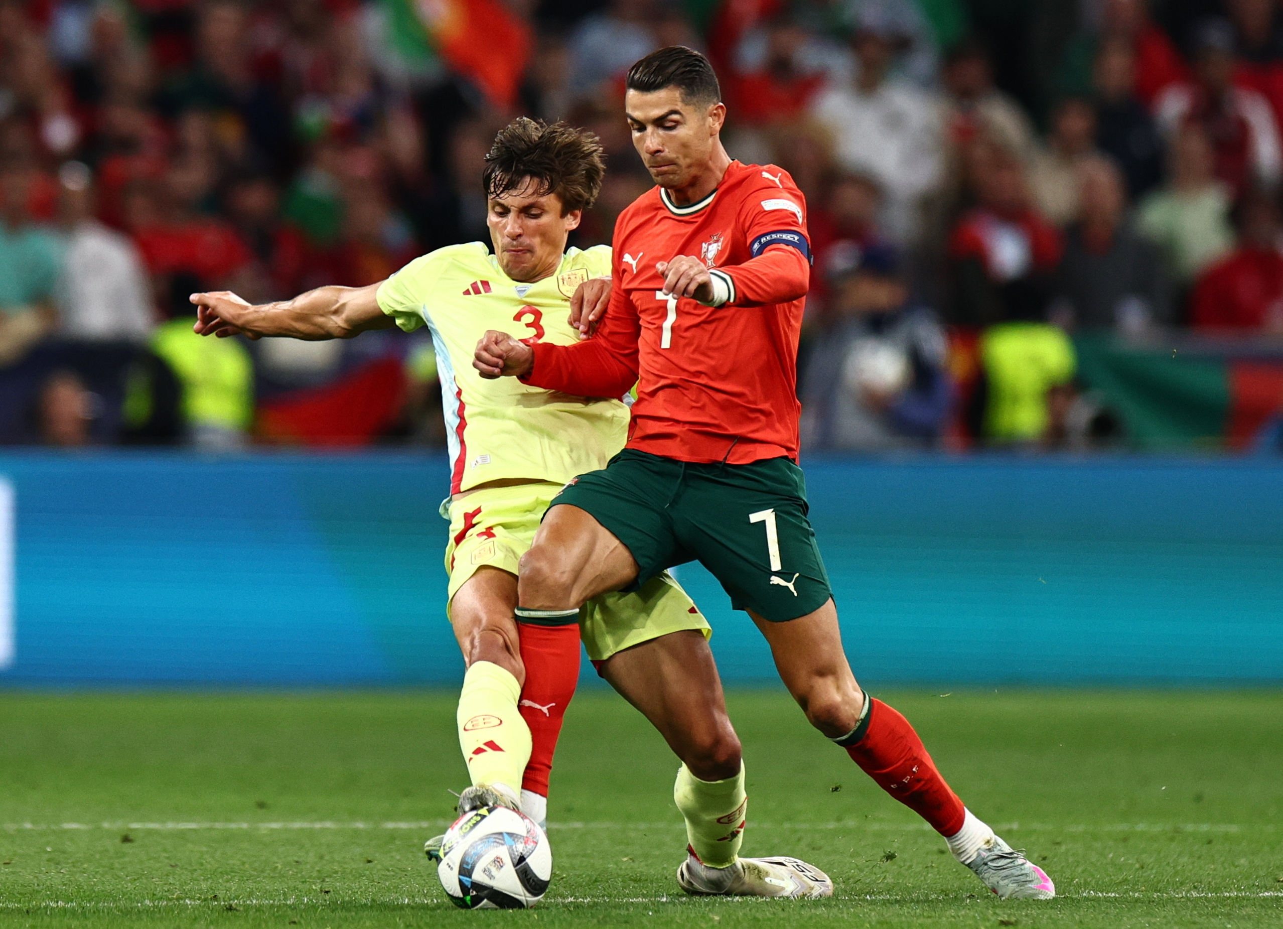 易胜博体育-葡萄牙主场告捷，击败荷兰晋级欧洲杯