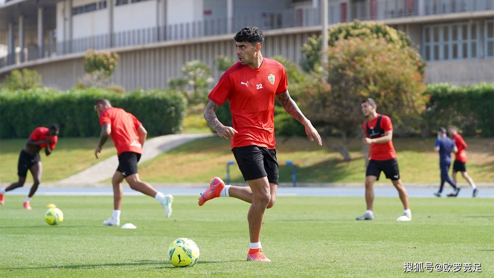 阿尔梅里亚主场取胜，球队形势明朗