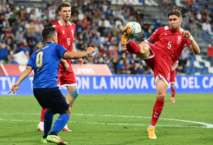 保加利亚队实力雄厚，向胜利进发