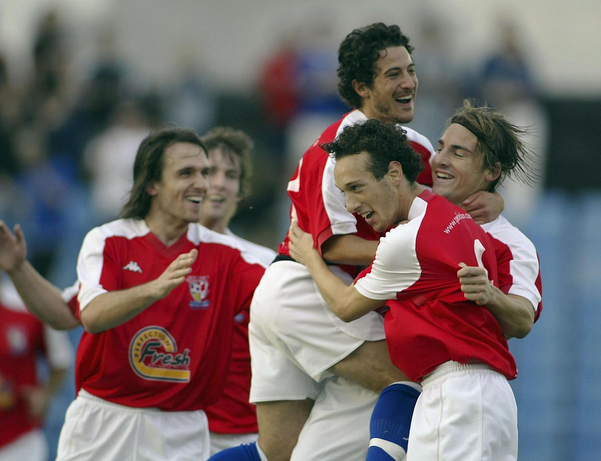 易胜博体育官方网站-法国队憾失决赛，赛后球员沉默