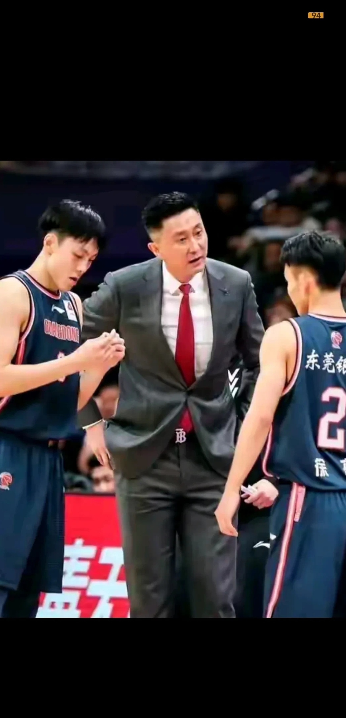 易胜博体育-球员在关键时刻挺身而出，带领球队取胜！