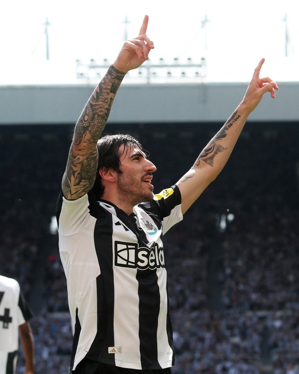 易胜博体育官方网站-纽卡斯尔主场逆转战胜切尔西，豪取关键三分