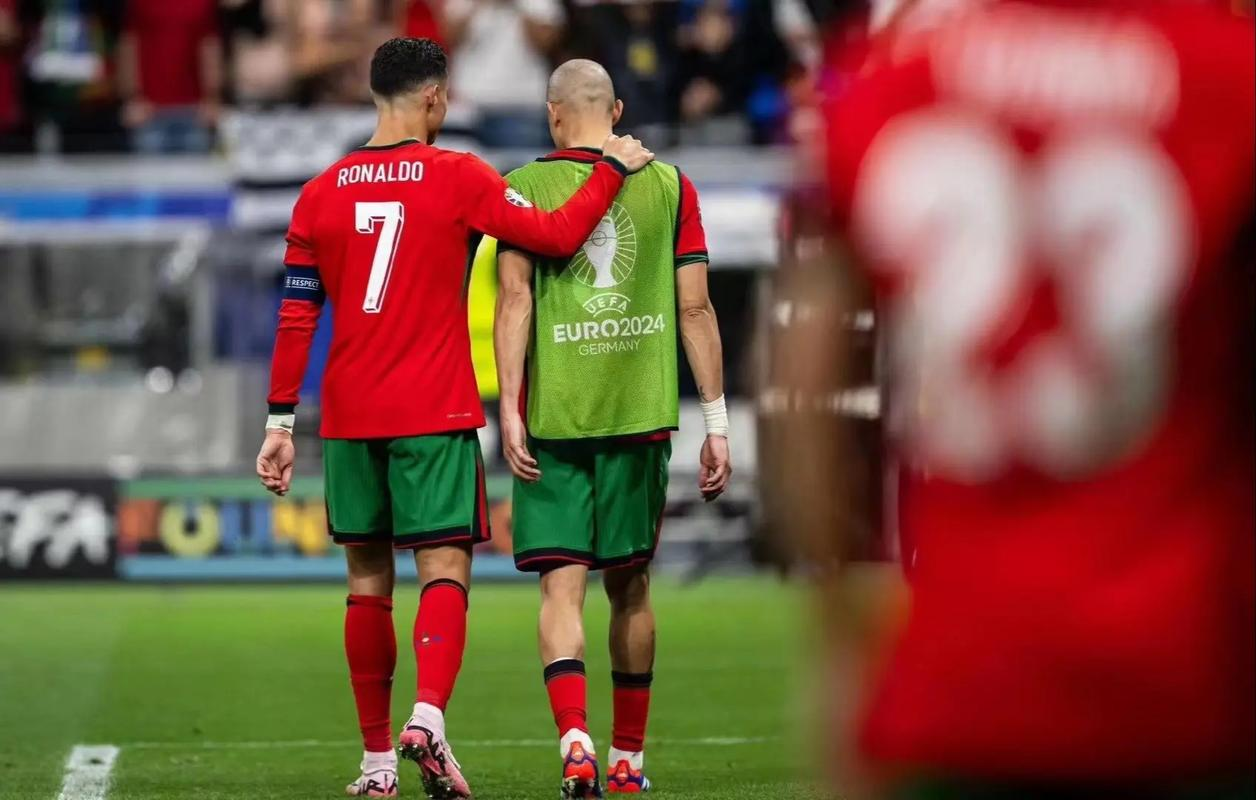 易胜博体育-今日欧洲预赛比赛引发热议，谁能笑到最后