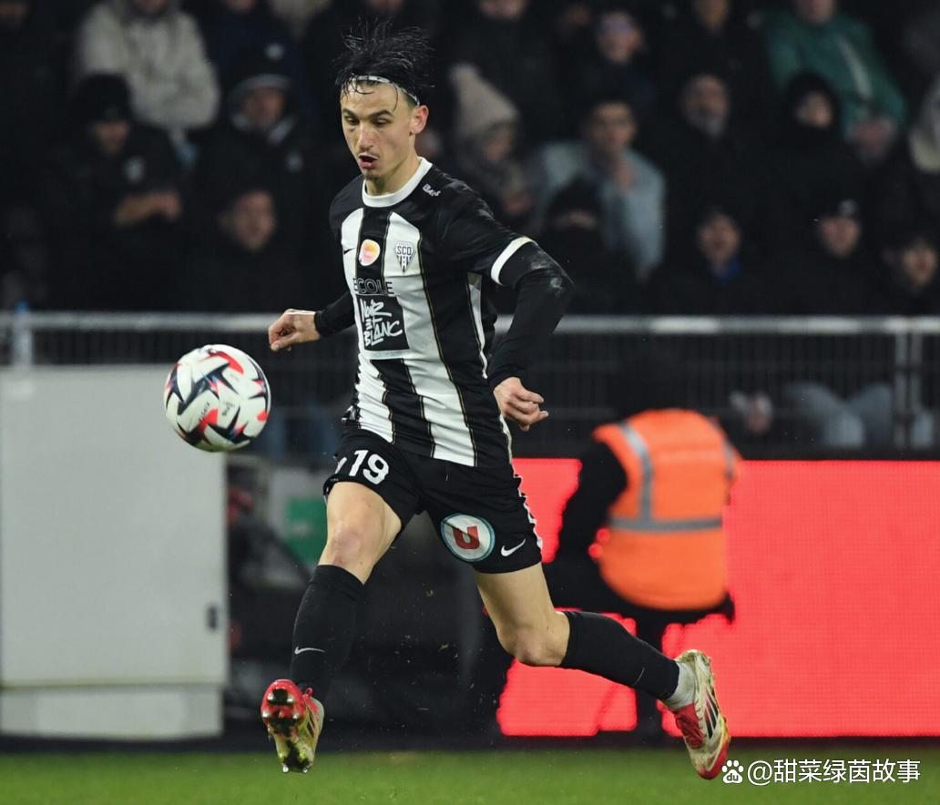 昂热对阵南特：保级压力逼近