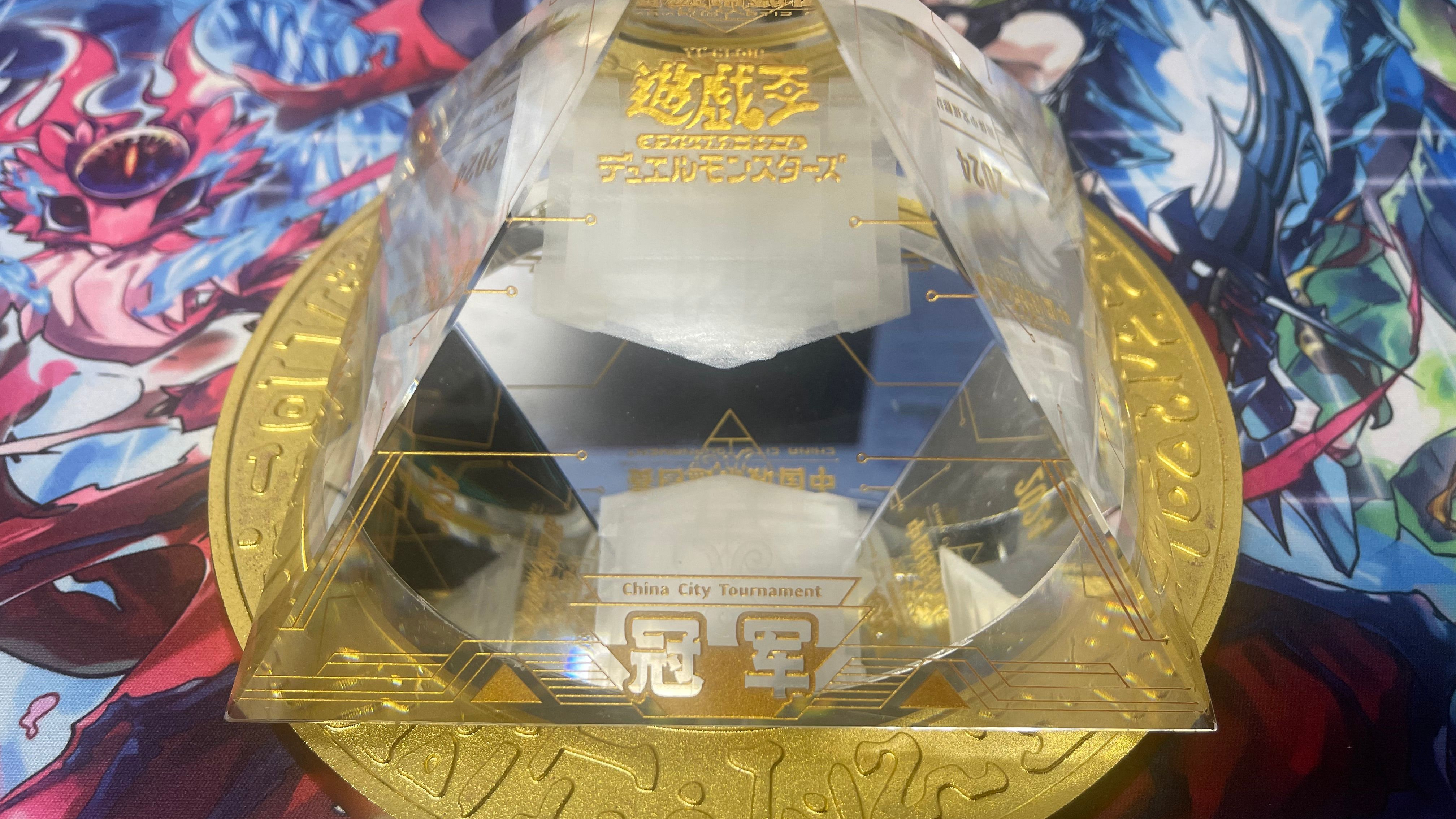 易胜博体育-精彩回顾：历届冠军奖杯的风采